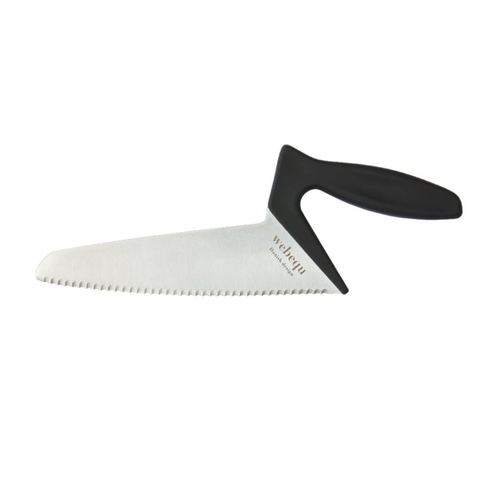 webequ_ergonomic_bread_knife-5q-shoppyC.jpg